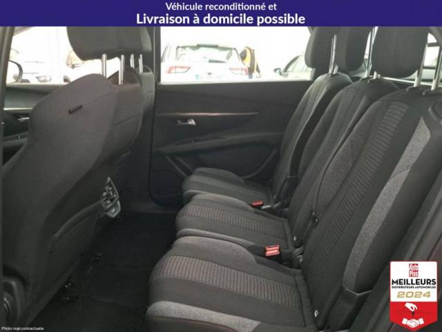 Peugeot 5008 image 5