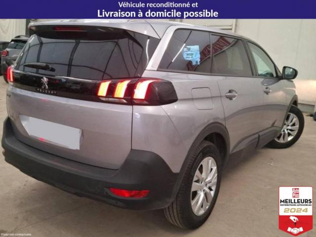 Peugeot 5008 image 2