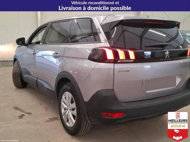 Peugeot 5008 image 1