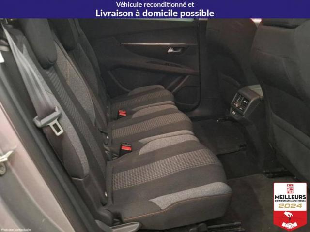Peugeot 5008 image 4