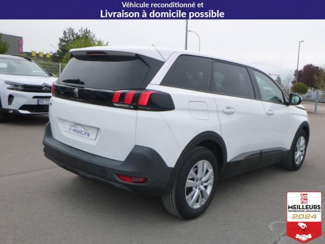 Peugeot 5008 image 4