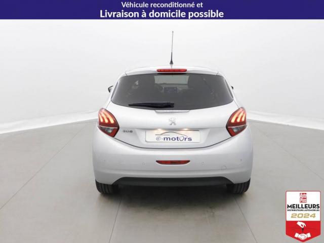 Peugeot 208 image 6