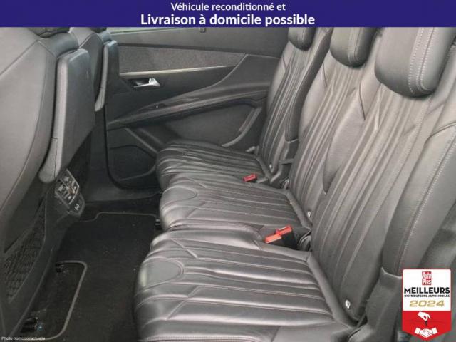 Peugeot 5008 image 2
