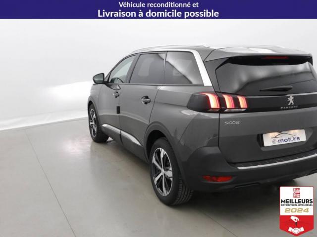 Peugeot 5008 image 8
