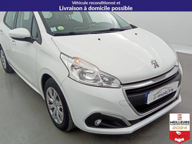 Peugeot 208 image 8