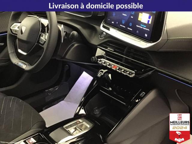 Peugeot 2008 image 1