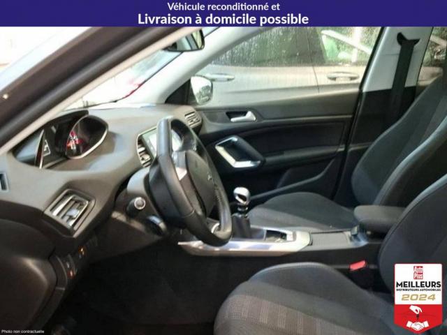 Peugeot 308 image 2