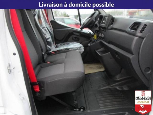 Renault Master image 9