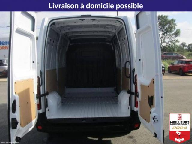 Nissan Interstar image 5