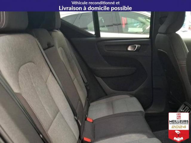 Volvo Xc40 image 1