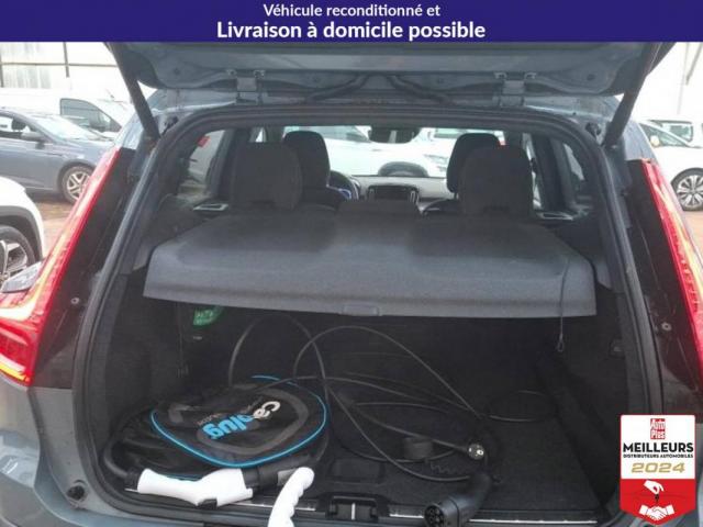 Volvo Xc40 image 6