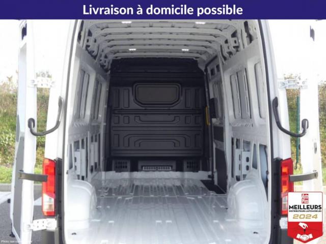Volkswagen Crafter image 8