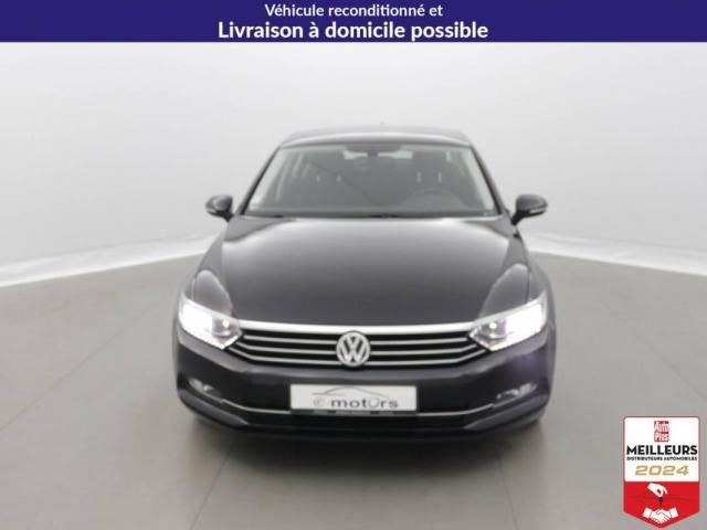 Volkswagen Passat image 6