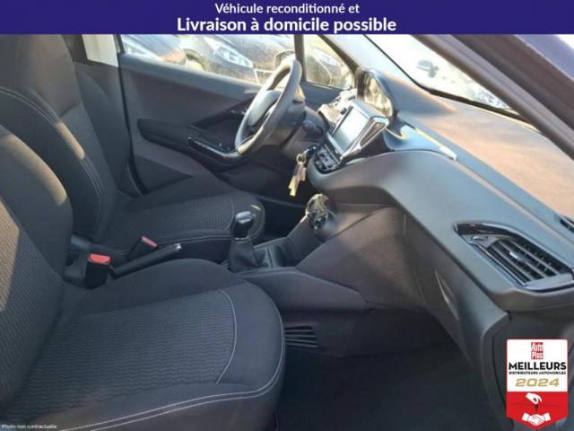 Peugeot 208 image 4
