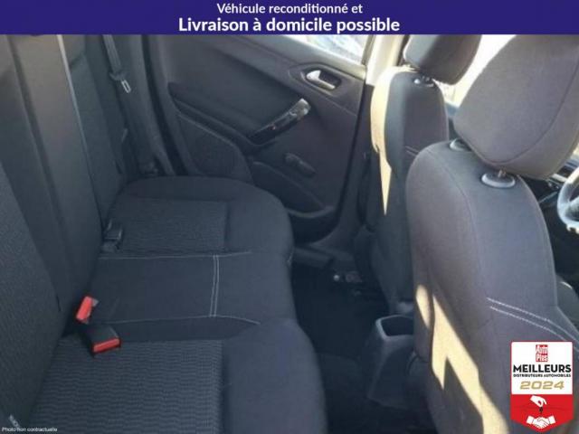 Peugeot 208 image 3