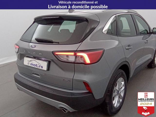 Ford Kuga image 8