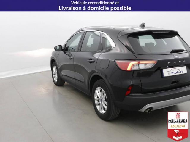 Ford Kuga image 6