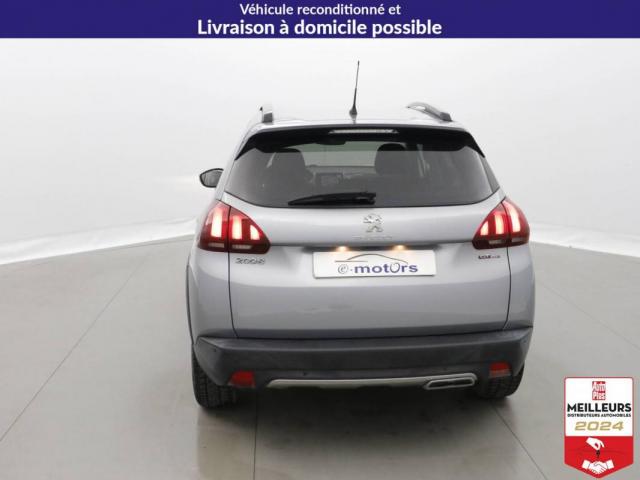 Peugeot 2008 image 2