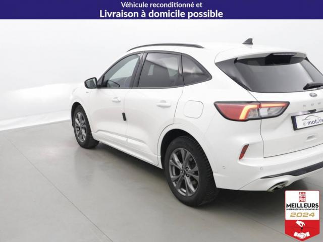 Ford Kuga image 3