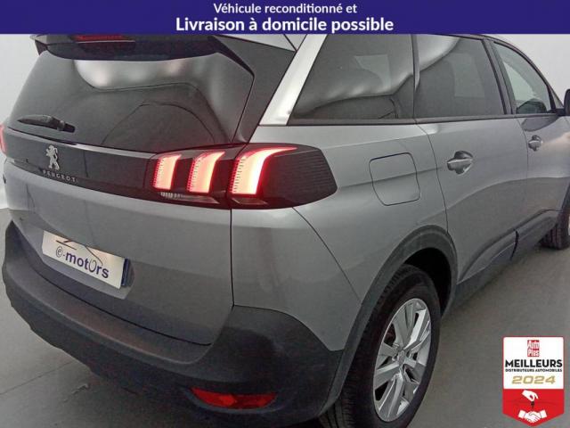 Peugeot 5008 image 6