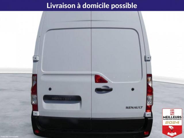 Renault Master image 1