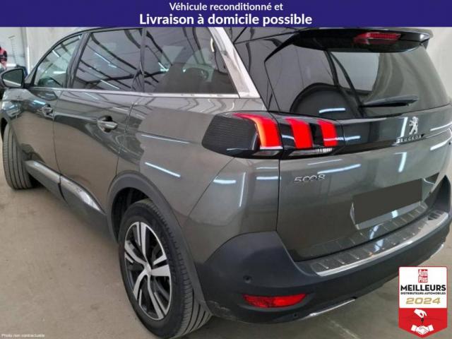 Peugeot 5008 image 3