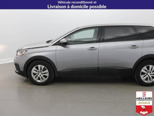 Peugeot 5008 image 2