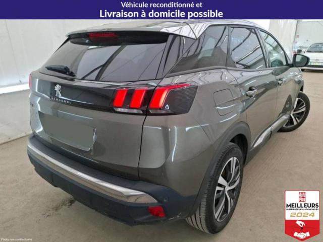 Peugeot 3008 image 2