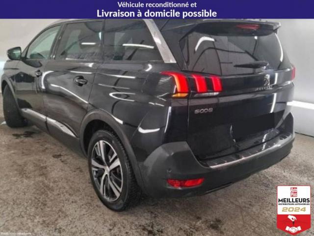 Peugeot 5008 image 3