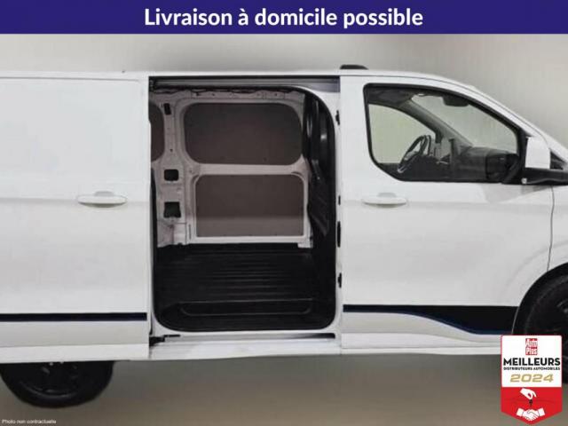 Ford Transit Custom image 9