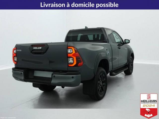 Toyota Hilux image 7