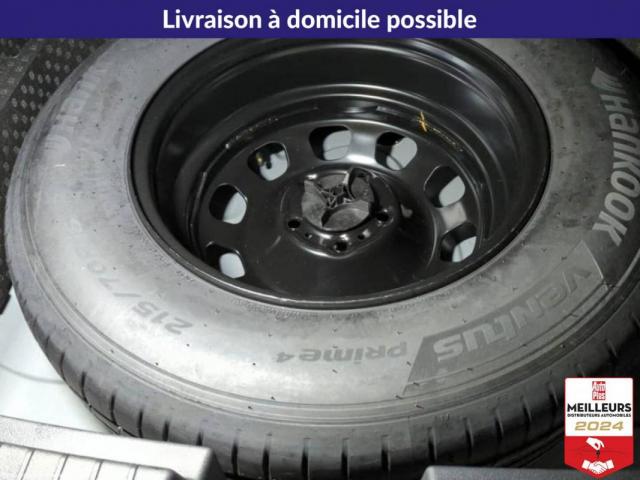 Dacia Duster image 1