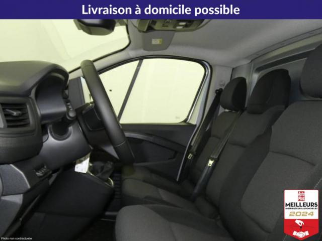 Renault Trafic image 8