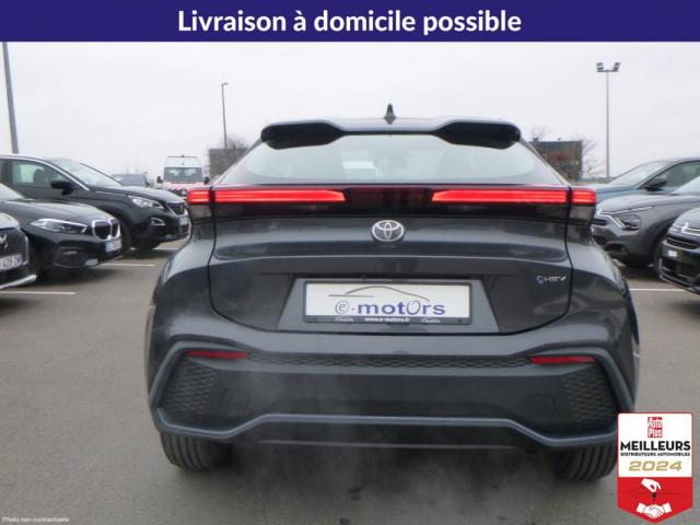 Toyota C-Hr image 1