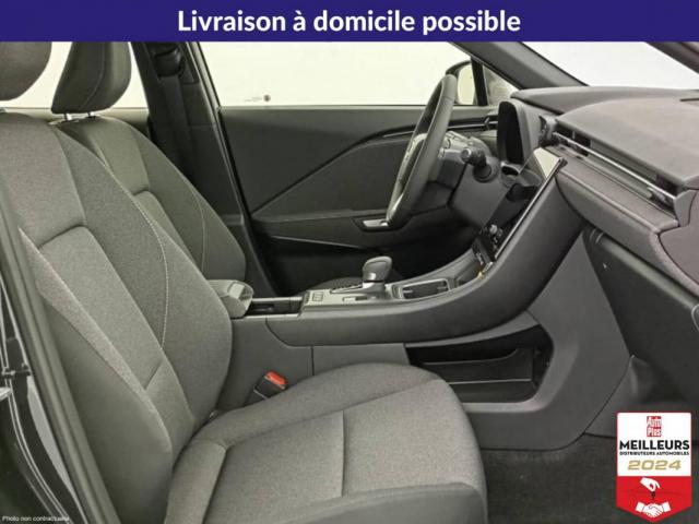 Lexus Lbx image 6