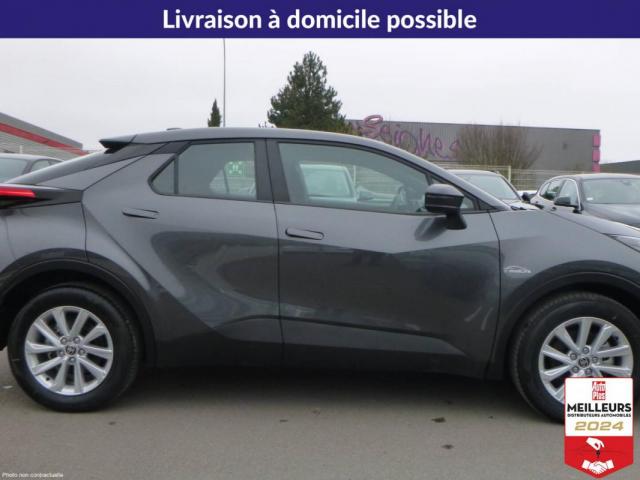 Toyota C-Hr image 5