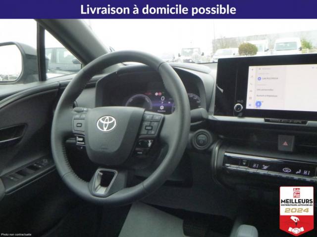 Toyota C-Hr image 2