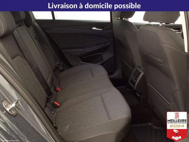 Volkswagen Golf image 7
