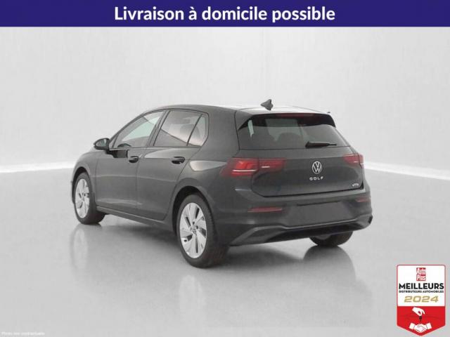 Volkswagen Golf image 6
