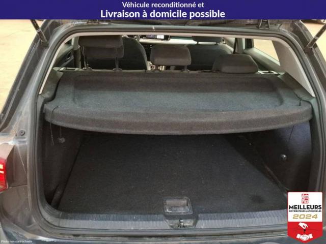 Volkswagen Golf image 6