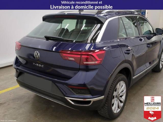 Volkswagen T-Roc image 2