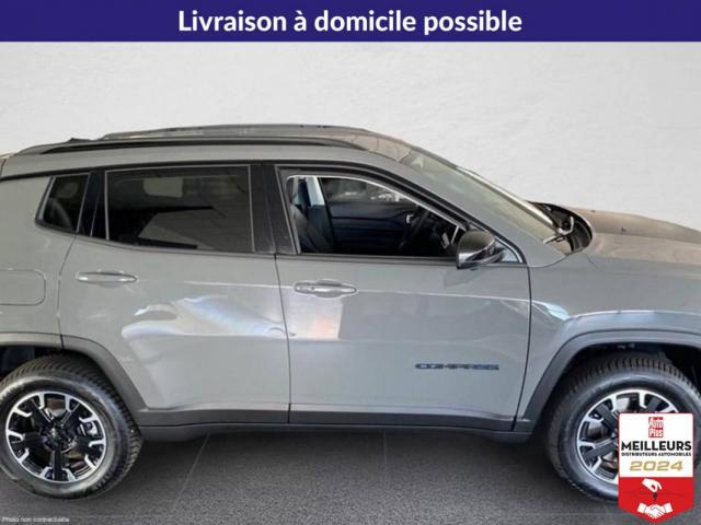 Jeep Compass image 5