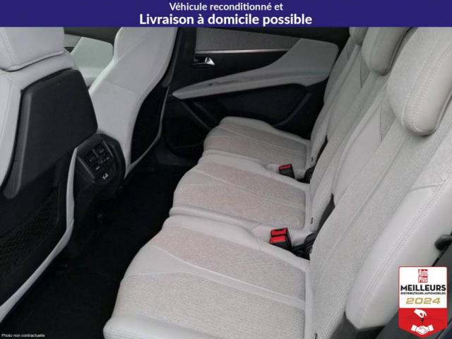 Peugeot 5008 image 2
