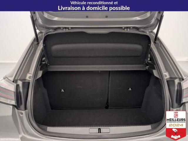 Peugeot 208 image 8