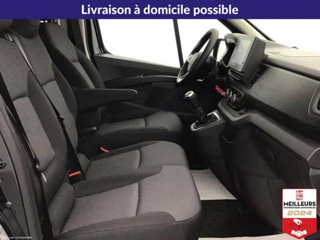 Renault Trafic image 1