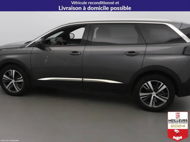 Peugeot 5008 image 2