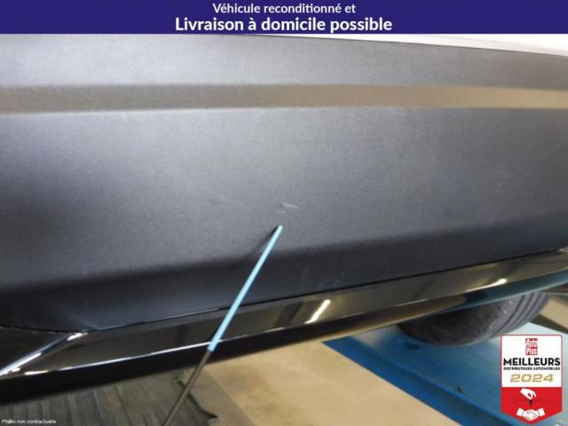 Peugeot 2008 image 1