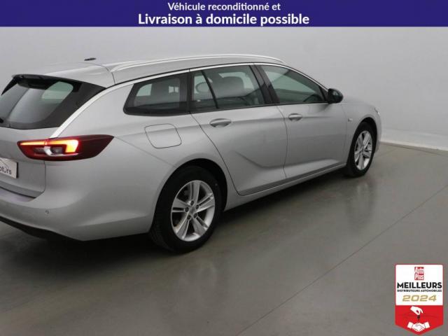 Opel Insignia Sports Tourer image 7