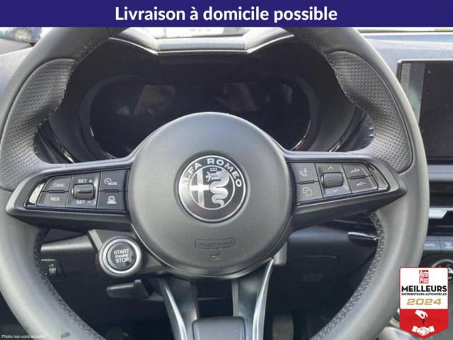 Alfa Romeo Tonale image 2
