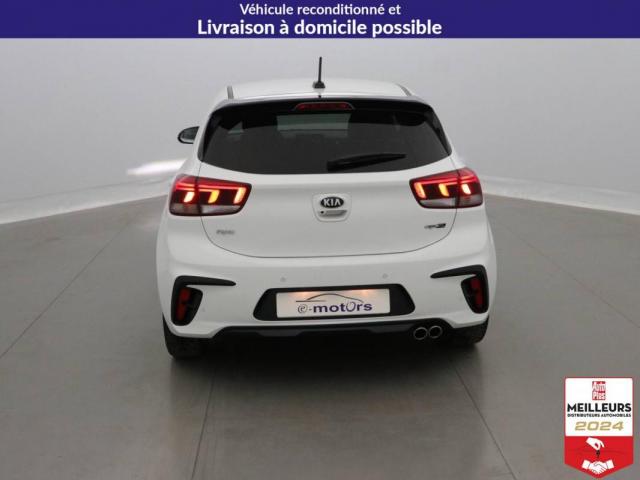 Kia Rio image 1